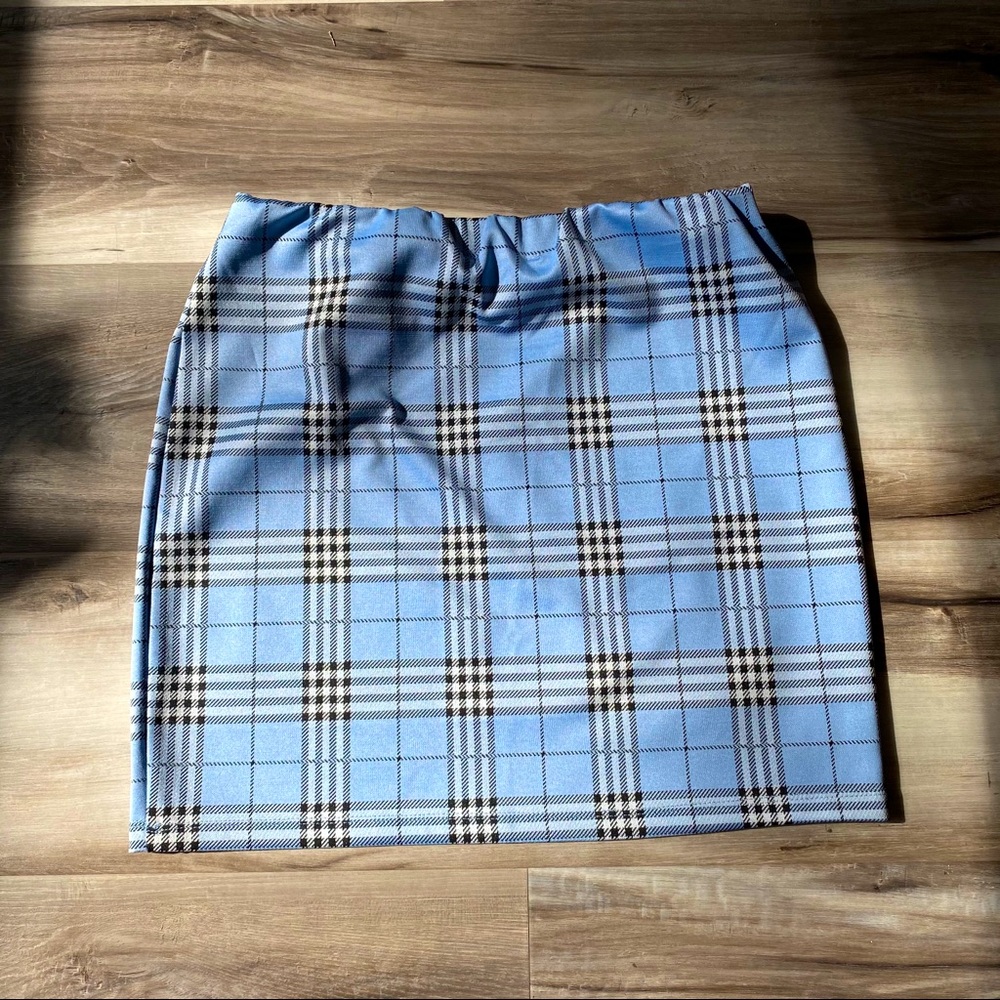 Plaid skirt